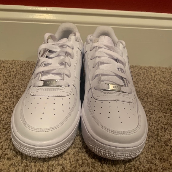 New - Nike Air Force One sz 7Y - Picture 2 of 5
